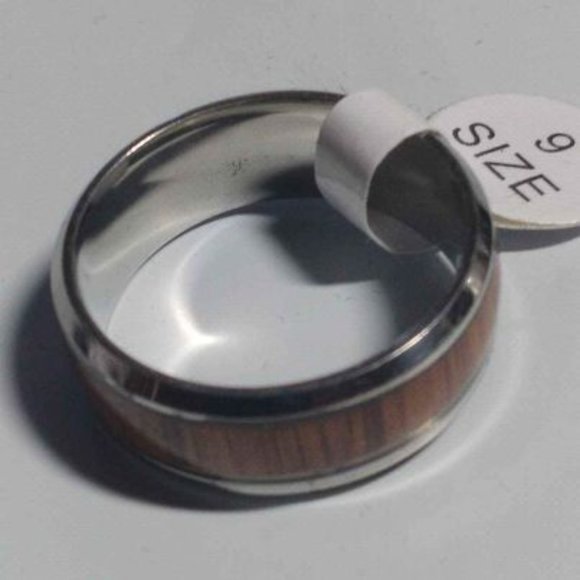 Men's Size 9,10 Wood and White Gold finish - Picture 3 of 3